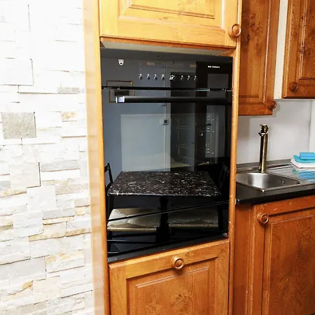 Charming Alpine Retreat By Apartments Capricorn 아파트