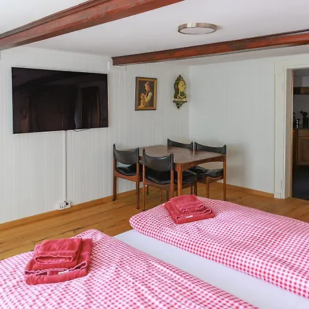 아파트 Charming Alpine Retreat By Apartments Capricorn *