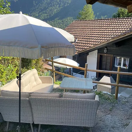 Charming Alpine Retreat By Capricorn * Gsteigwiler