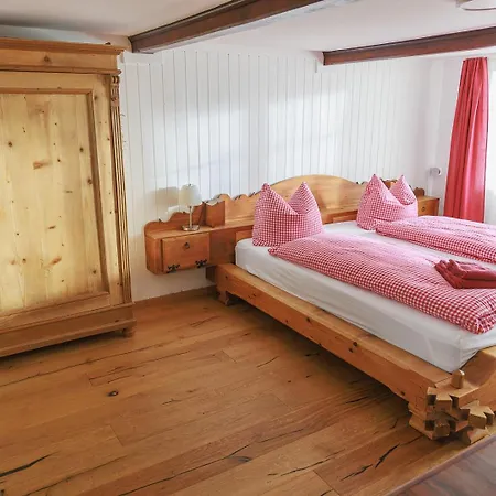 Apartment Charming Alpine Retreat By Capricorn