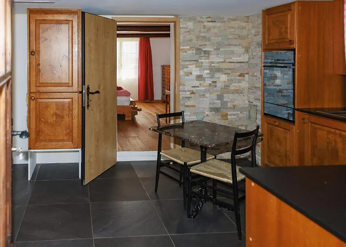 Charming Alpine Retreat By Capricorn Lejlighed *