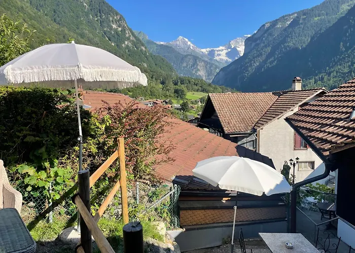 Charming Alpine Retreat By Capricorn * Gsteigwiler