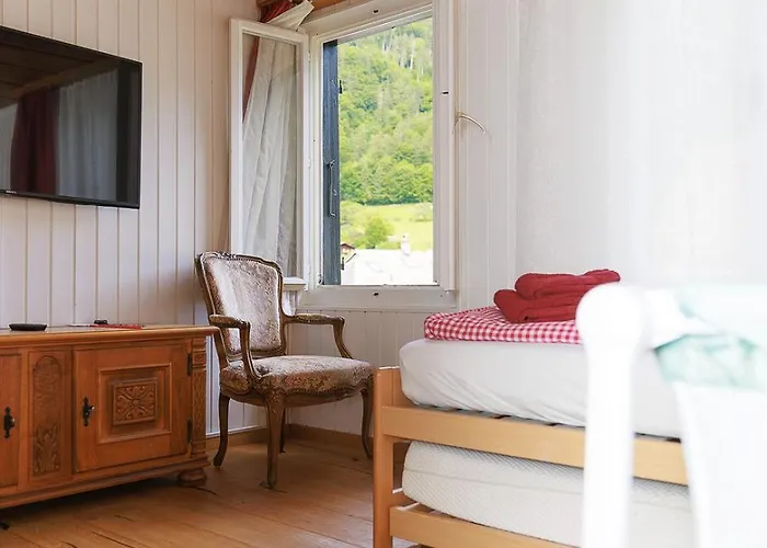 Charming Alpine Retreat By Capricorn Lejlighed Gsteigwiler