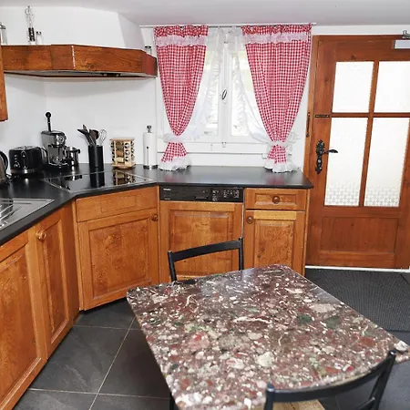 Charming Alpine Retreat By Apartments Capricorn شقة *